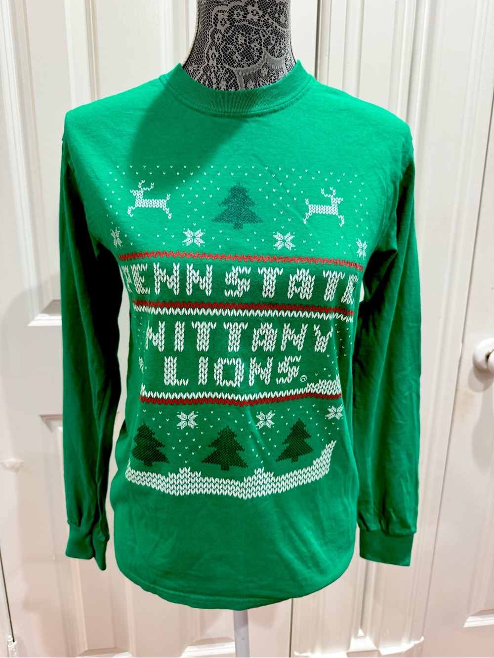 Penn State Nittany Lions Green Holiday T-Shirt
Sz. S Christmas College Holiday
